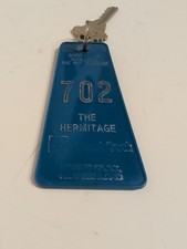 The Hermitage Hotel Motel Room Key Fob & Key Mount Cook New Zealand #702 RARE picture
