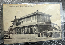 1909 Postcard - Southern Pacific Train Station Depot - Victoria, Texas picture