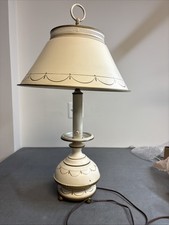 Vtg Toleware Table Lamp Colonial Revival Cream & Gold Painted Metal 24