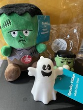 Spooky Village- Musical Plush,Multi Color Ghost & Gum Squeezers picture