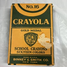 Vintage 1928-1933 No. 8 BOX Of CRAYOLA CRAYONS GOLD MEDAL by BINNEY & SMITH 17 picture