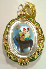 Hallmark 3 Wise Men Glass Oval Ornament New Old Stock 4.5