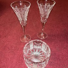2-WATERFORD CRYSTAL MILLENNIUM HAPPINESS CHAMPAGNE FLUTES + COASTER-perfect picture