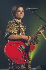 Portrait of Dolores O'Riordan on stage Celebrity Film Music etc Old Photo 1 picture