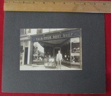 Ypsilanti,Michigan,Store Front Photo,1908,Walk-Over Boot Shop picture