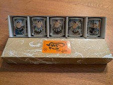 VINTAGE JAPANESE SET OF 5 PORCELAIN SUMO WRESTLER TEA SAKE SHOT GLASSES CUPS picture