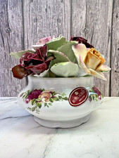 Vintage Royal Albert Old Country Roses Porcelain Flower Arrangement Minor Damage picture