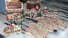Ginger Frost Lane Holiday Christmas 2005 Gingerbread Houses & Accessories Lot picture
