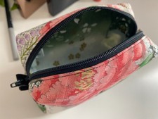 Beautiful Japan Vintage Kimono Silk Zipper Box Pouch Floral Multicolor handmade picture