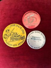 Vintage 2 Caesars Palace Collector Buttons & 1 Kit Carson 1985 Rendezvous picture