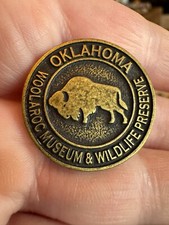 Oklahoma Woolaroc Museum and Wildlife Preserve Lapel Pin Buffalo Rare Vintage picture