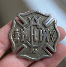 Vintage 1930s New Haven Fire Dept Fire Badge Braxton Connecticut Obsolete picture