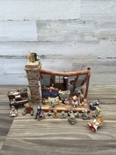 Peter Fagan PENNYWHISTLE LANE The ATTIC  1993 Enesco Includes Figurines picture