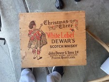 Vintage Dewars Scotch Whisky Wooden Shipping Crate Box Christmas Cheer White Lab picture
