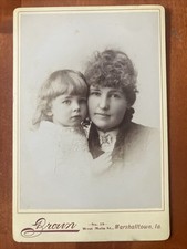 Mother And Daughter Butting Head Cabinet Card Antique Photo Marshalltown IA Brow picture