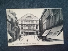 XH314 postcard circa 1930 the Theatre - Boulogne sur mer - very lively picture