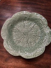 Bordallo Pinheiro Cabbage Green Luncheon  Dish,  9 1/4