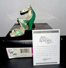 Just the Right Shoe by Raine “Emerald City” Oz 2006 w/Original Box and COA picture