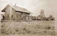 1911 Santa Fe Railroad Depot Harveyville KS Kansas RPPC Photo Postcard COPY picture