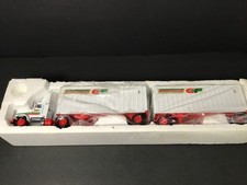 Tonkin Truck Consolidated Freightways Freightliner W/28' Doubles Trailers 1:53 picture