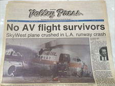 US Air/SkyWest Crash At LAX covered in AV Press 2/3/1991 Newspaper picture