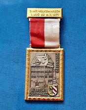 MEDAL VINTAGE AUTHENTIC GERMANY ALBRECHT DURER NURNBERG 1971 HIKING VOLKSMARSCH picture