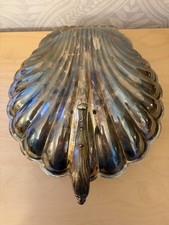 VINTAGE SILVER PLATED LARGE CLAM SHELL HINGED FOOTED BUFFET SERVER picture