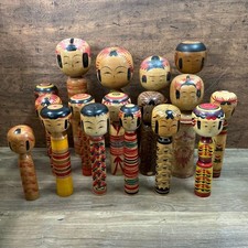 Japanese traditional Kokeshi Dolls set 17 vintage Showa retro collectible picture