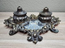 Vintage Victorian Bratt & Sons Ornate Dual Inkwell & Inserts Desk 12 5/8