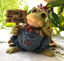BOYDS WEE FOLKSTONES RIBBIT & CO  COLLECTION - CHARLES DUNKLEBERGER(KISSES FREE) picture