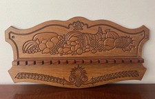 VTG Wooden Spoon Hankie Doily Wall Display Rack, Cornucopia, 16 Slots picture