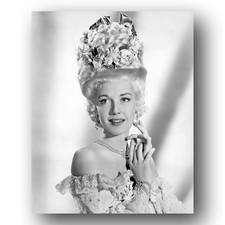 Anita Louise Photo 8x10 Classic Hollywood Portrait Glamour Shot picture