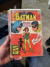 Batman 181 1st Poison Ivy 1st Print 1966 No Centerfold picture