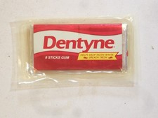 Home DENTYNE 8 STICKS GUM HELPS KEEP TEETH WHITE BREATH FRESH NOS RED SEALED picture