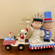 Lenox It’s Independence Day Charlie Brown Patriotic Parade Snoopy in BOX COA picture