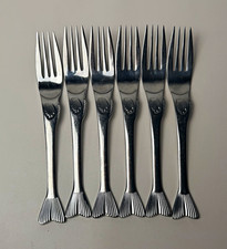 World Tableware Set of 6 Glossy Fish Fin Tip Stainless Steel Dinner Forks picture