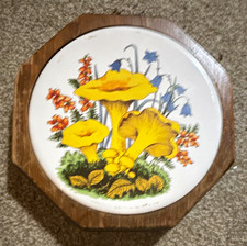Vintage Floral Mushroom wood and ceramic trivet picture