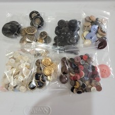 Vintage Bottons Mixed , Mother Pearl, Plastic, Metal, 0. 9 Lb, Hundres picture