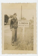 Vintage Photo Speed Limit Fun Sign Roadside Dapper Man London Ontario CA 1940s picture