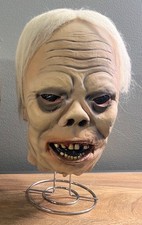 VERY RARE 1983 DON POST SINISTRE PHANTOM MASK SIGNED BY DON POST JR  picture