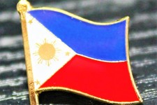 PHILIPPINES Filipino Metal Flag Lapel Pin Badge *NEW*MIX & MATCH BUY 3 GET 2 FRE picture