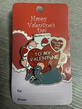 DISNEY VALENTINE 2005 CAST MEMBER EXCLUSIVE - EEYORE PIN - NEW picture