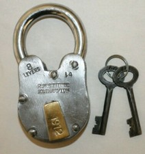 Heavy Antique Vintage Style Titanic Lock  Padlock &  2 Skeleton Keys Jailer 1912 picture