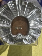 Vtg Handcrafted Nicaraguan Pewter 6”x5.5” Picture Frame Easel Wood Back Ornate picture