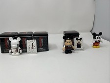 Disney Vinylmation Cast Member Exclusive Mickey Mouse #1 ,Ambassador, Volunteer picture