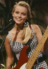 BEAUTIFUL KELLY PACKARD  BAYWATCH CALIFORNIA DREAMS 8X10 Photo picture