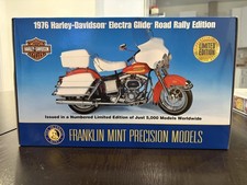 FRANKLIN MINT 1976 HARLEY-DAVIDSON ELECTRA GLIDE ROAD RALLY EDITION 1:10 Scale picture