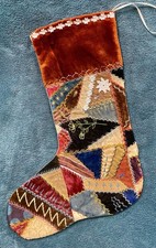 GORGEOUS ANTIQUE VINTAGE CRAZY QUILT CHRISTMAS STOCKING CUTTER QUILT 26-81 picture