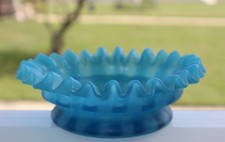 ANTIQUE VICTORIAN BLUE OPALESCENT STRIPE SATIN GLASS FAIRY LAMP BASE picture