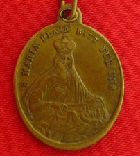 Antique MARY Medal AUSTRIAN MARIA PLAIN CHURCH SALZBURG AUSTRIA KEEPSAKE German picture